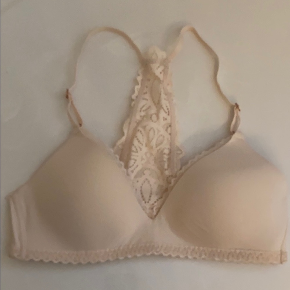 NWOT Aerie wireless bra in light pink size 34B